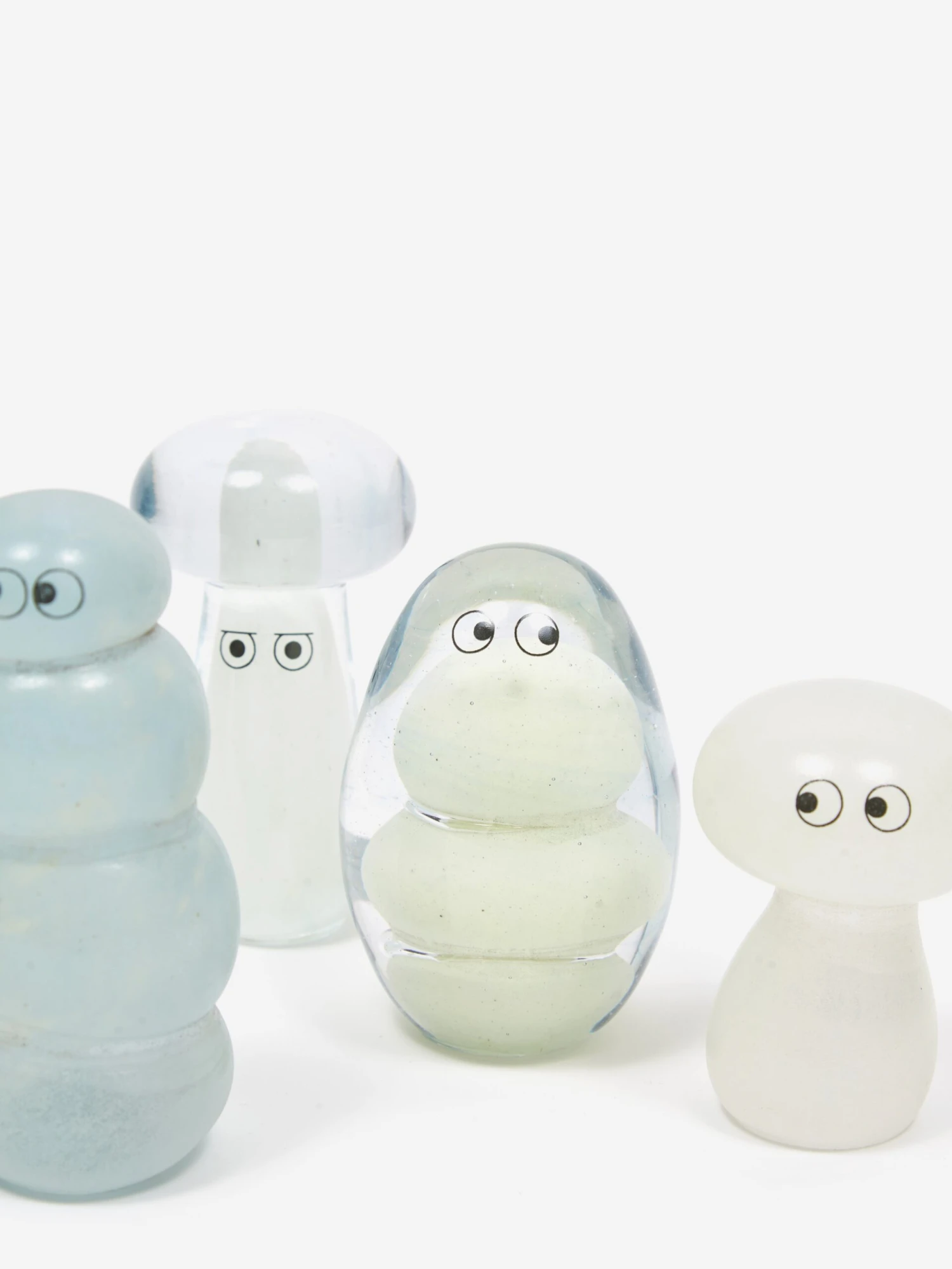 Studio Arhoj Glow In The Dark Crystal Blob 5 Studio Arhoj Glow In The Dark Crystal Blob - Image 3