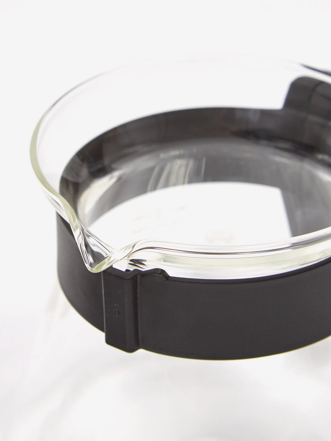 Hario V60 Glass Range Coffee Server Size 01 (360ml) - Multi 5 Hario V60 Glass Range Coffee Server Size 01 (360ml) - Multi - Image 3