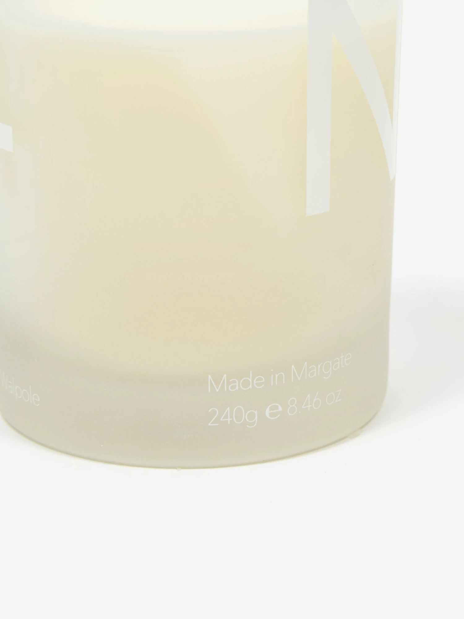 Haeckels 2.0 Walpole Candle 5 Haeckels 2.0 Walpole Candle - Image 3