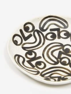 Rittle King Handmade Cookie Plate - White -Quality Home Furnishings Store 84924 F RITTLE KING HANDMADE COOKIE PLATE WHITE AW22 GOODHOOD 3