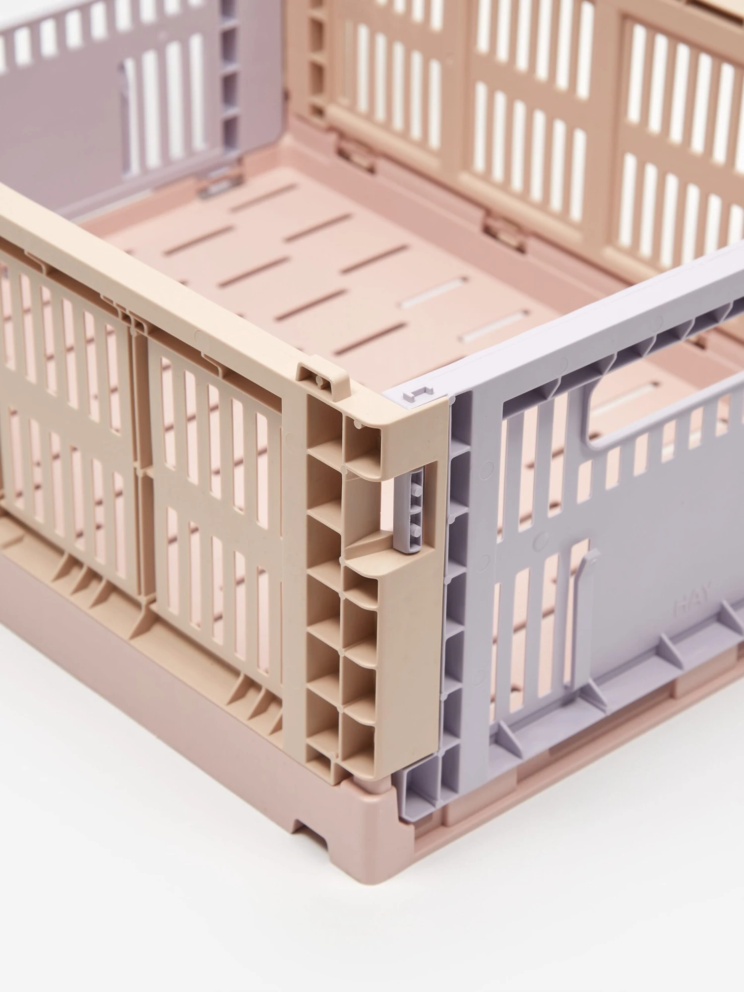 HAY Recycled Colour Crate Mix - Medium - Powder 4 HAY Recycled Colour Crate Mix - Medium - Powder - Image 2