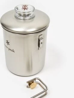 Snow Peak Field Coffee Master - Silver 16 Snow Peak Field Coffee Master - Silver -Quality Home Furnishings Store 88748 F SNOW PEAK FIELD COFFEE MASTER SILVER AW22 GOODHOOD 16631