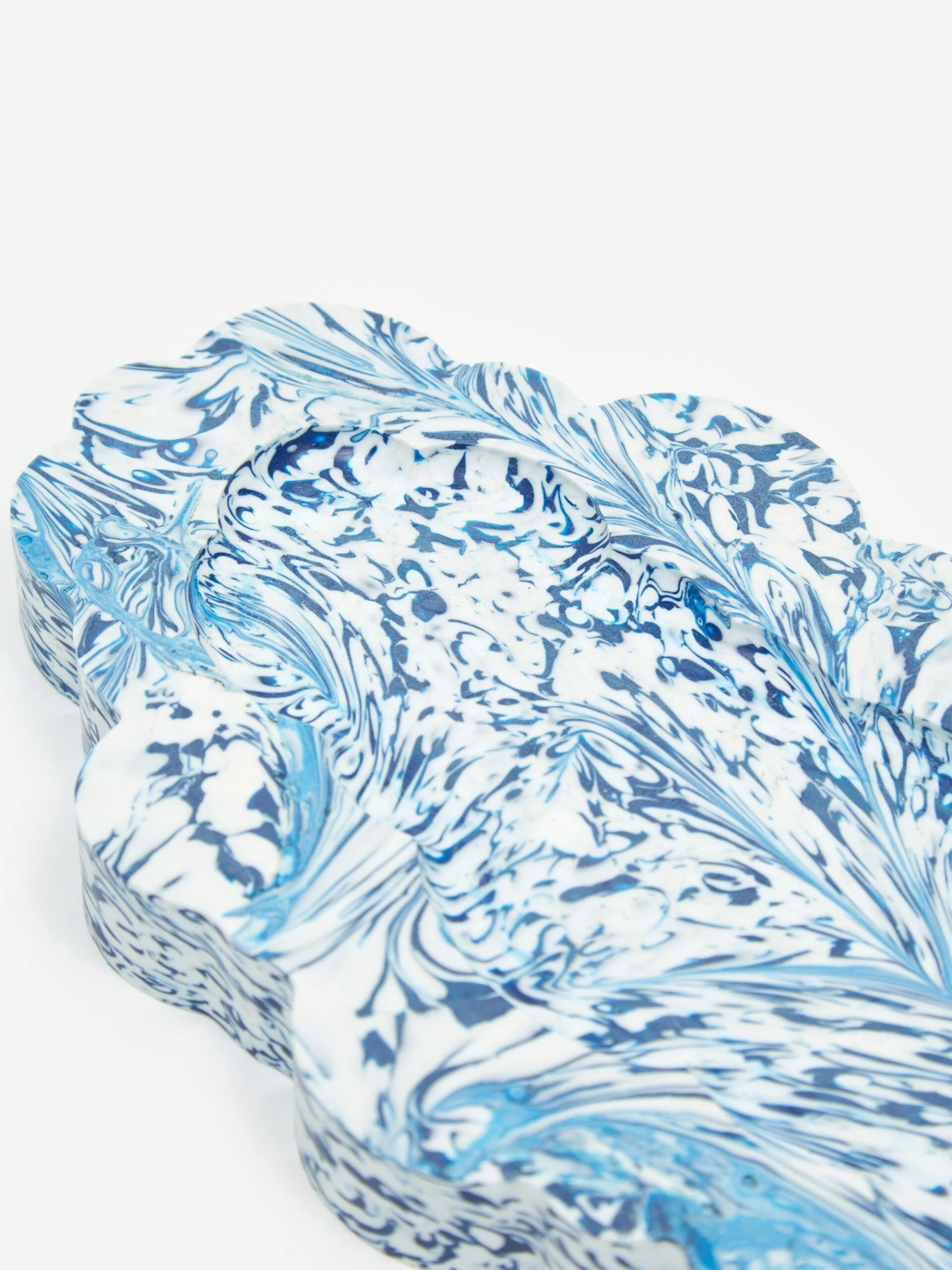 Space Available Upcycled Plastic Clouded Tray - Blue Wave 4 Space Available Upcycled Plastic Clouded Tray - Blue Wave - Image 2