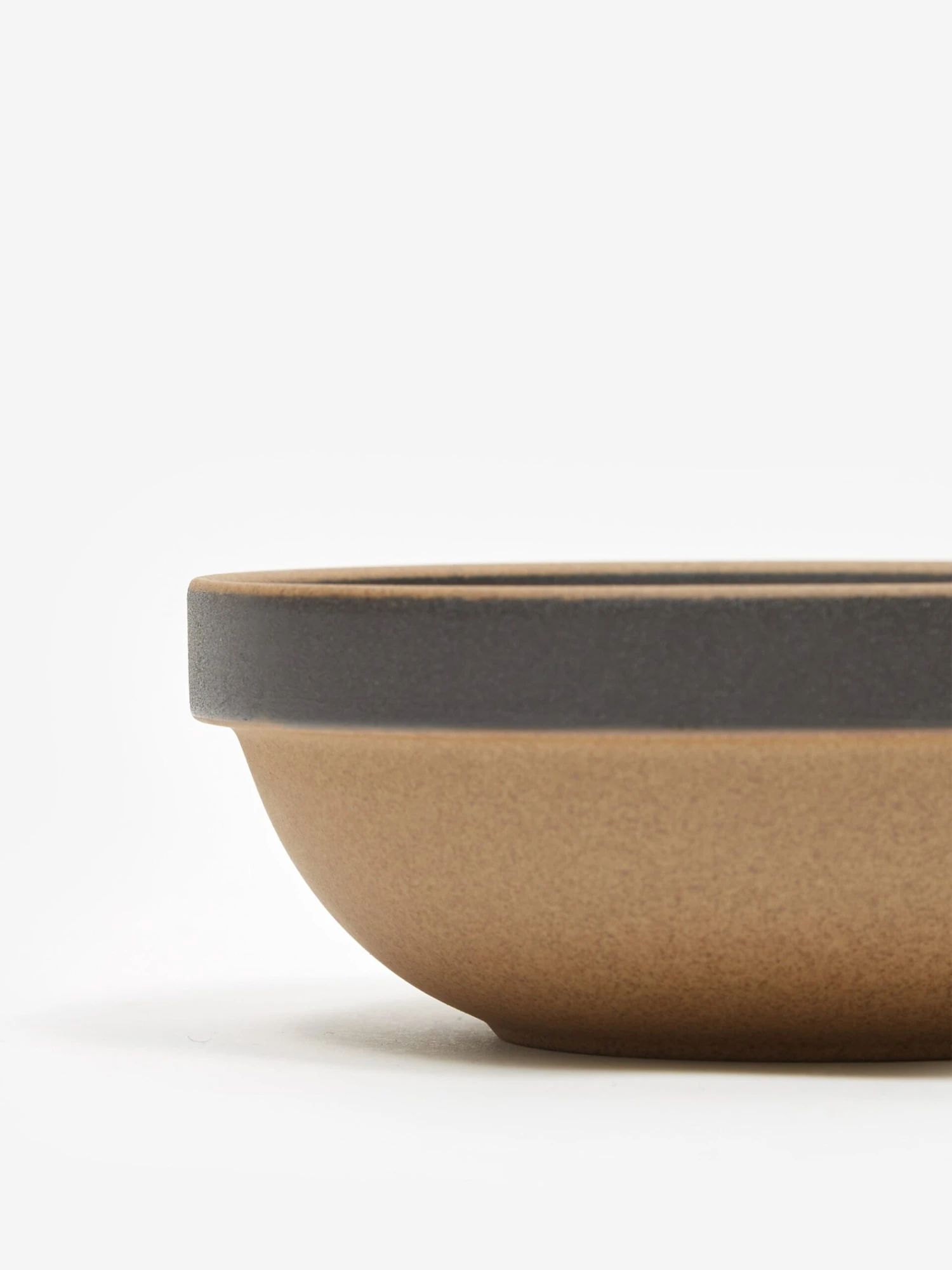 Hasami Porcelain Rounded Bowl 145x55 - Black 6 Hasami Porcelain Rounded Bowl 145x55 - Black - Image 4