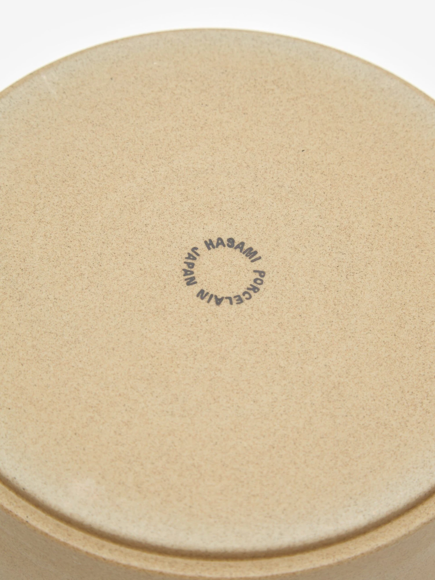 Hasami Porcelain Rounded Bowl 185x72 - Natural 6 Hasami Porcelain Rounded Bowl 185x72 - Natural - Image 4