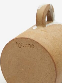 By.noo Handmade Medium Mug - White Drip -Quality Home Furnishings Store BY.NOO HANDMADE MEDIUM MUG WHITE DRIP AW23 GOODHOOD 3