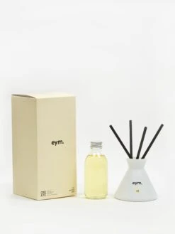 Eym. Create Reed Diffuser - 200ml 7 Eym. Create Reed Diffuser - 200ml -Quality Home Furnishings Store EYM. CREATE REED DIFFUSER 200ML AW21 GOODHOOD 102599