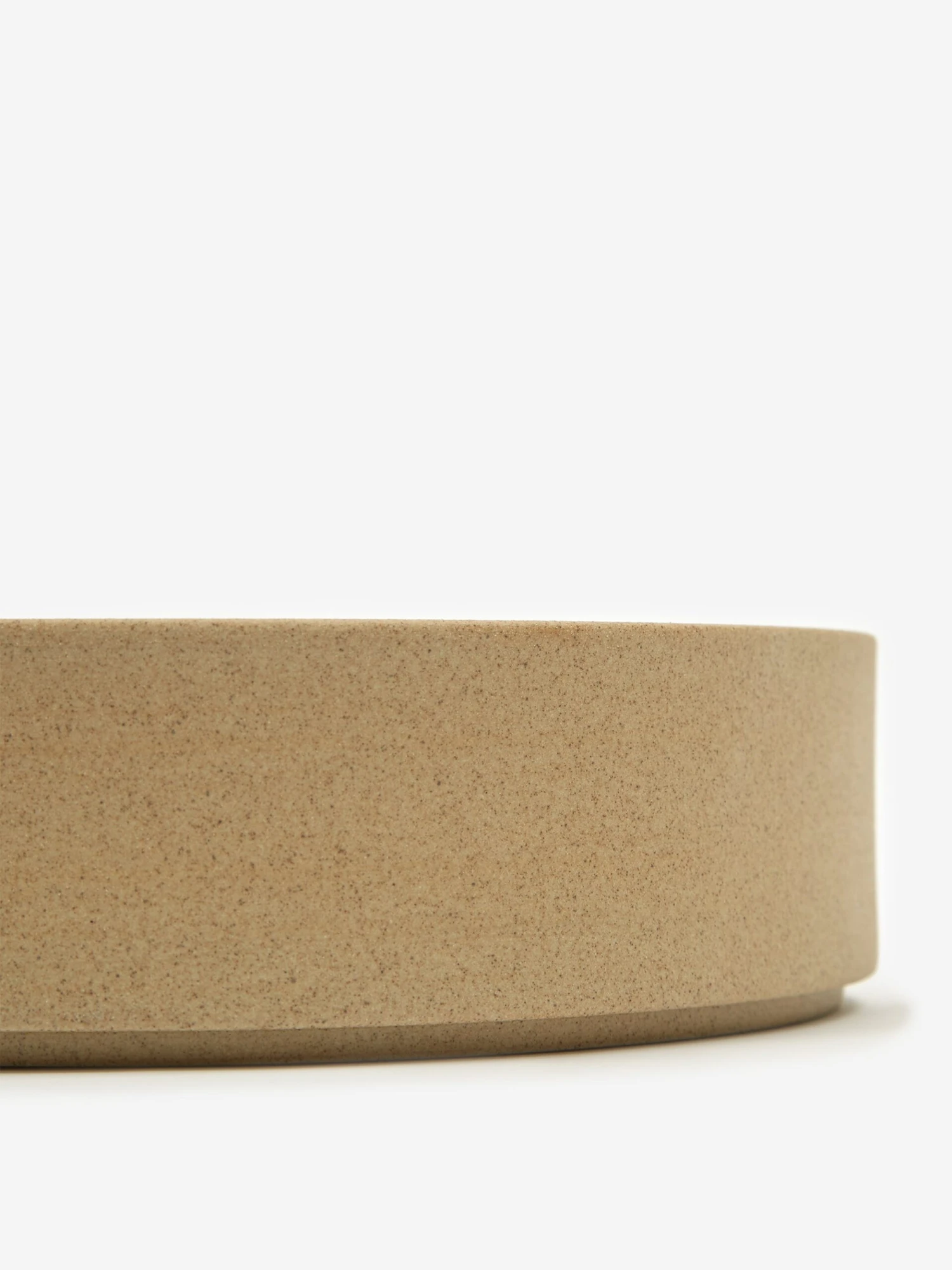 Hasami Porcelain Bowl Natural - 220x55 5 Hasami Porcelain Bowl Natural - 220x55 - Image 3