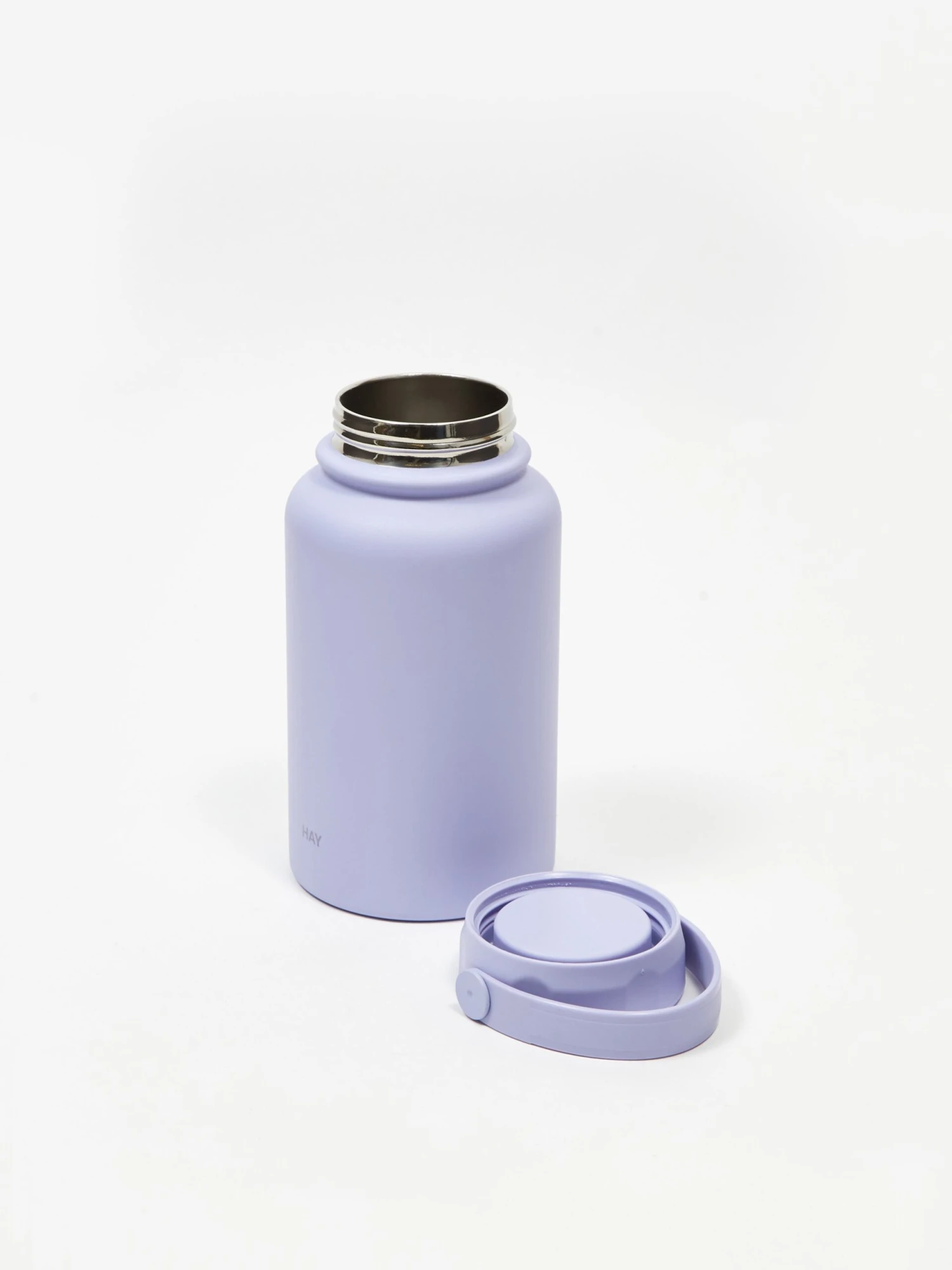 HAY Mono Thermal Bottle 600ml - Lavender 6 HAY Mono Thermal Bottle 600ml - Lavender - Image 4