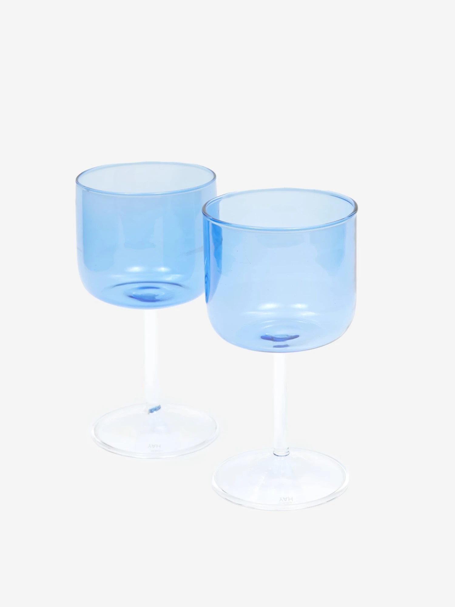HAY Tint Wine Glass Set Of 2 - Blue And Clear 5 HAY Tint Wine Glass Set Of 2 - Blue And Clear - Image 3
