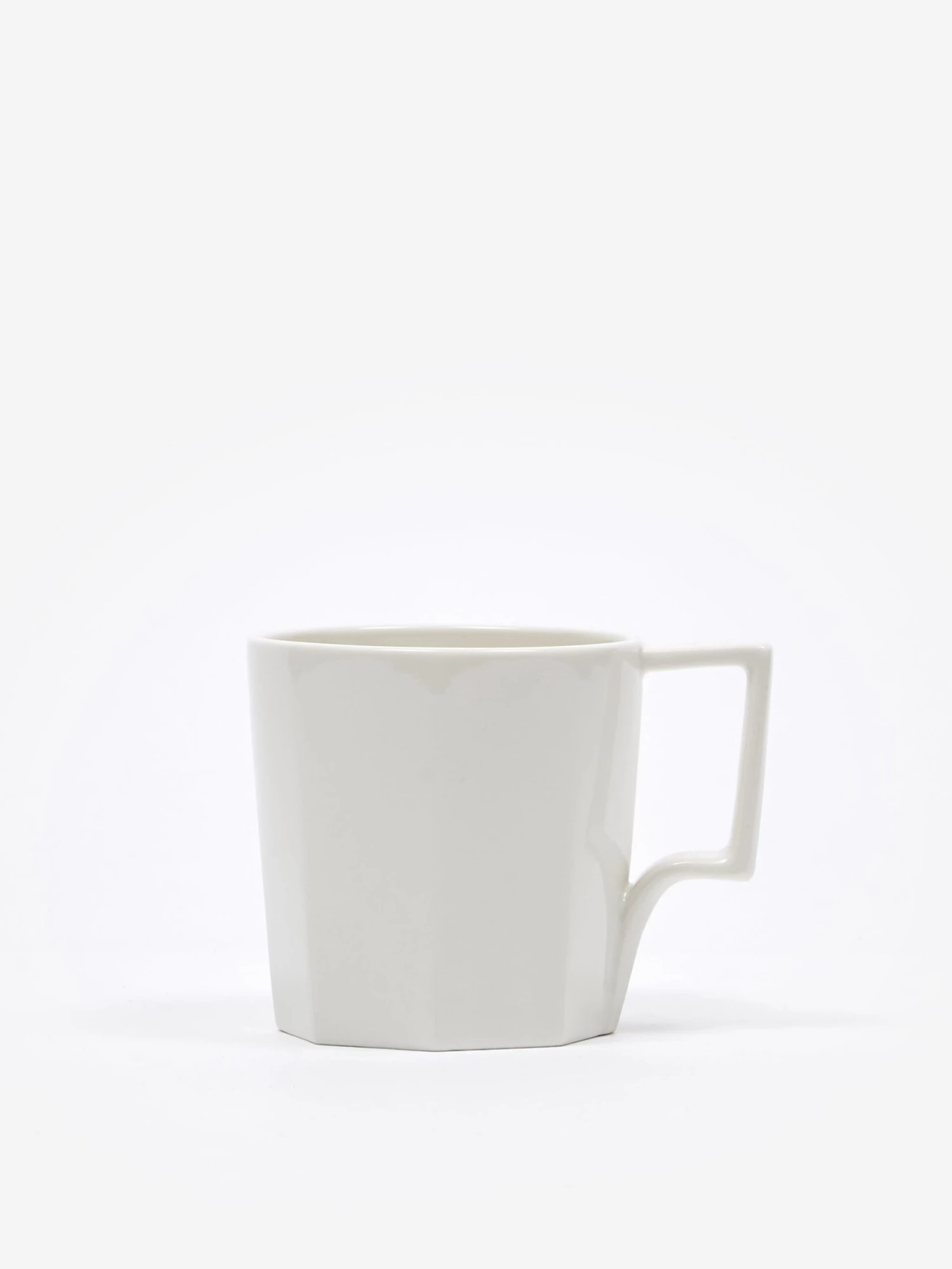 Kinto OCT Mug 300ml - White 3 Kinto OCT Mug 300ml - White