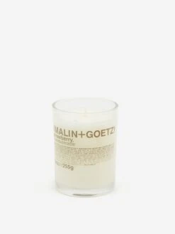 Malin+Goetz Strawberry Candle - 260g