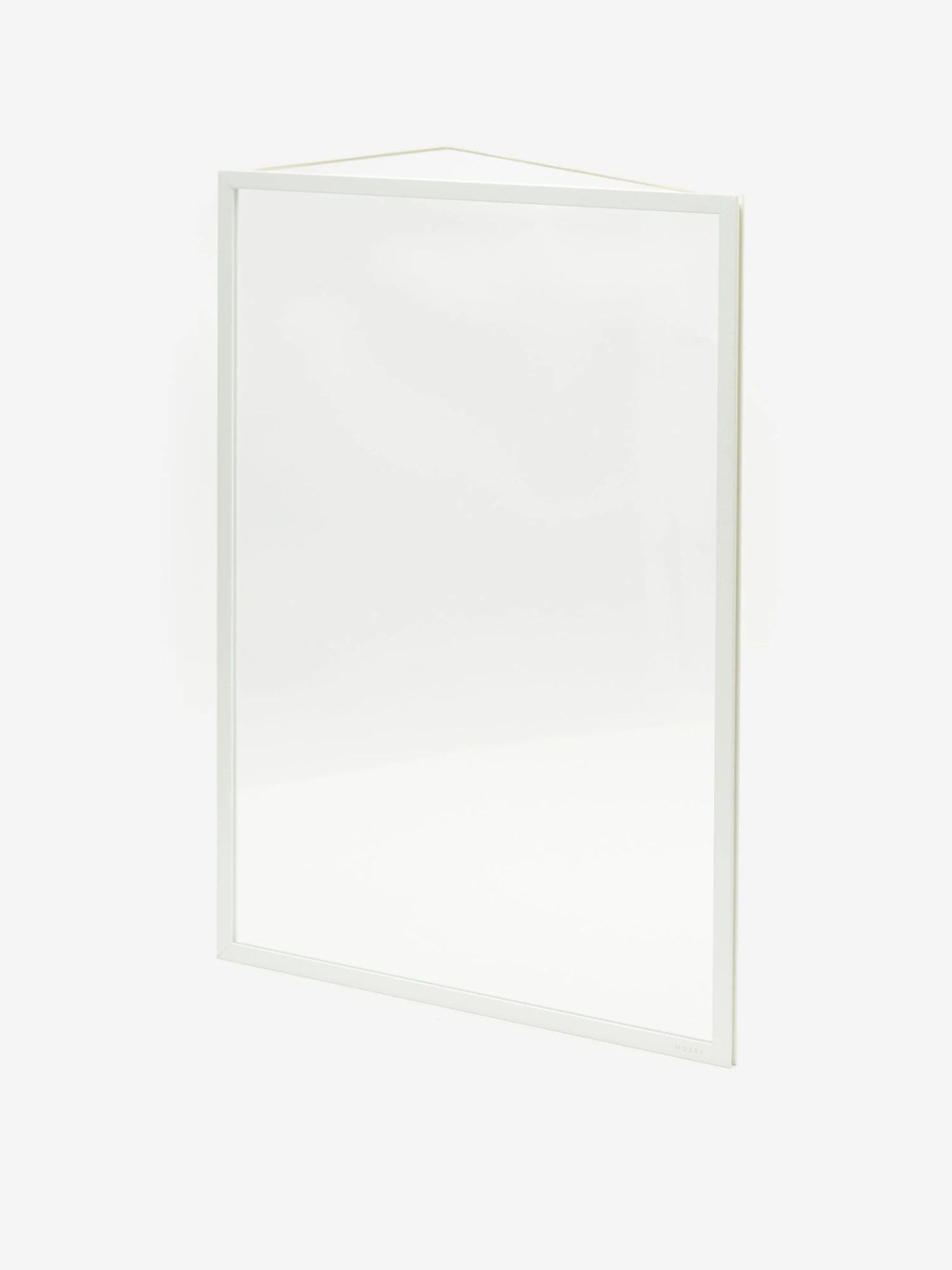 MOEBE A3 Picture Frame - White 4 MOEBE A3 Picture Frame - White - Image 2