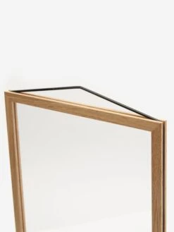 MOEBE A4 Picture Frame - Oak -Quality Home Furnishings Store MOEBE A4 PICTURE FRAME OAK AW23 GOODHOOD 2