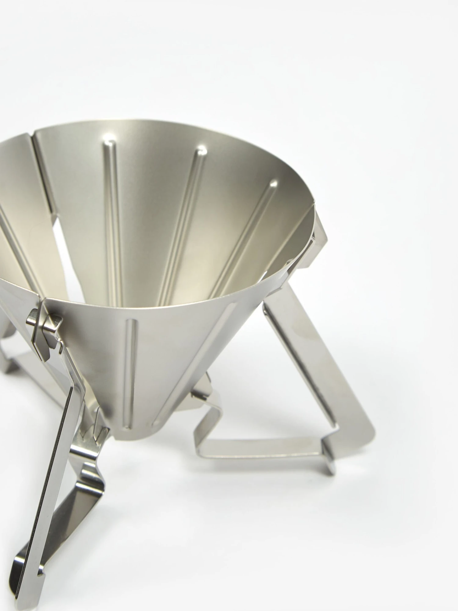 Snow Peak Field Barista Dripper - Steel 4 Snow Peak Field Barista Dripper - Steel - Image 2