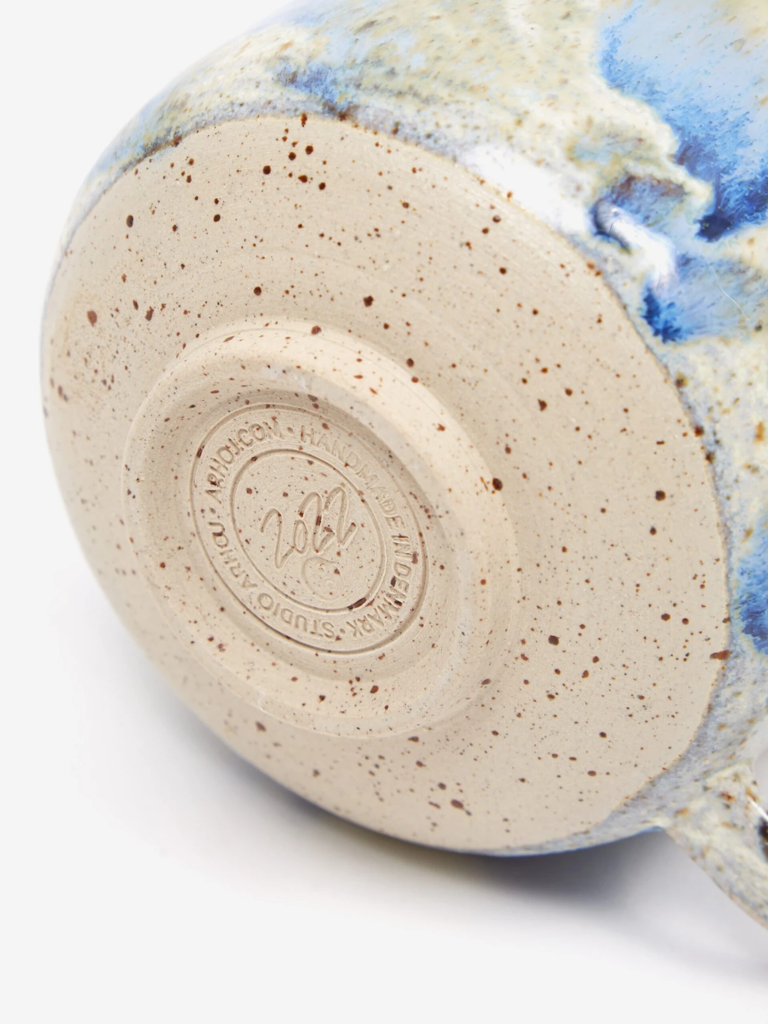 Studio Arhoj Mion Mug - Assorted 7 Studio Arhoj Mion Mug - Assorted - Image 5