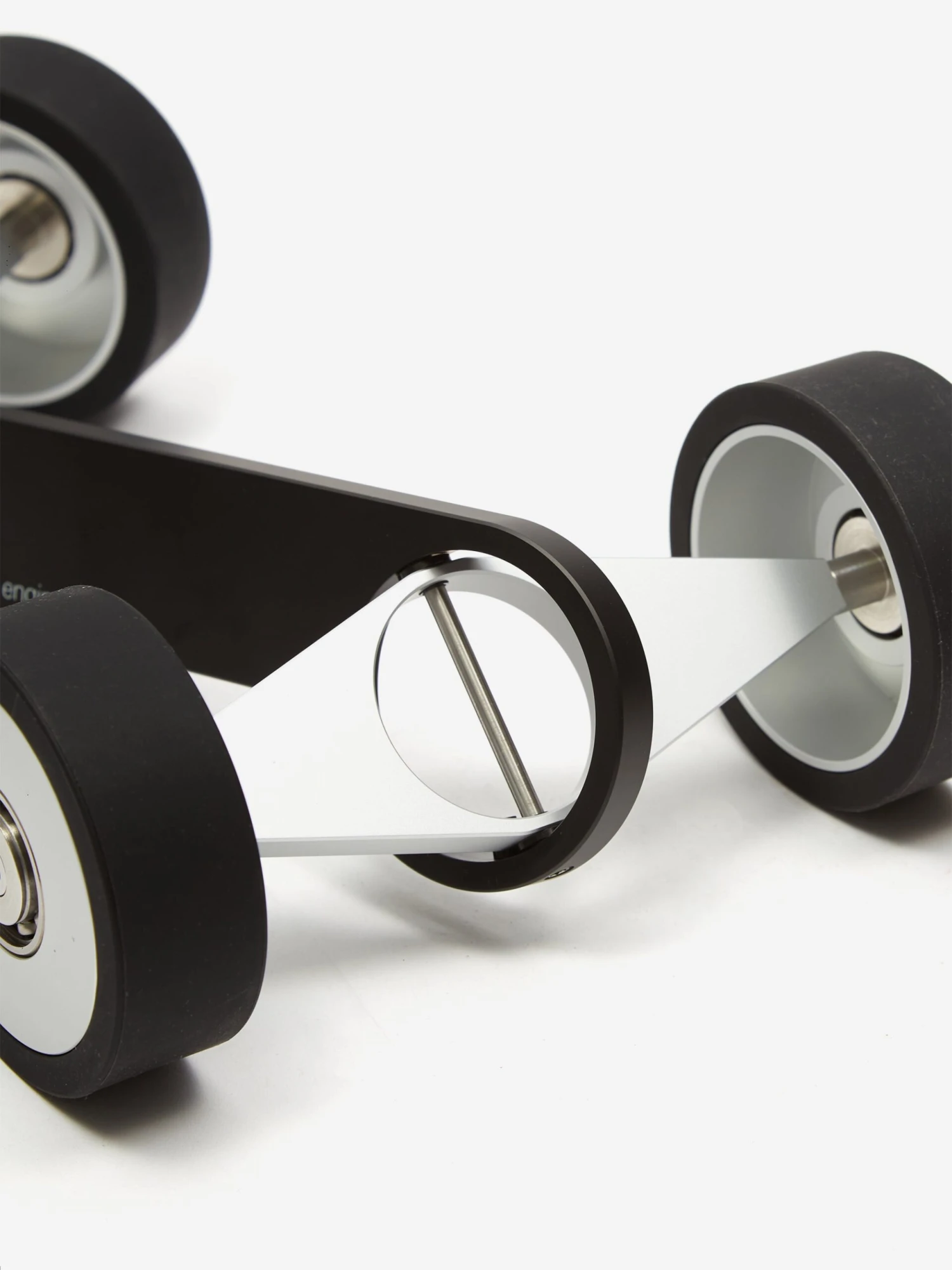 Teenage Engineering Grip Car - Black 5 Teenage Engineering Grip Car - Black - Image 3