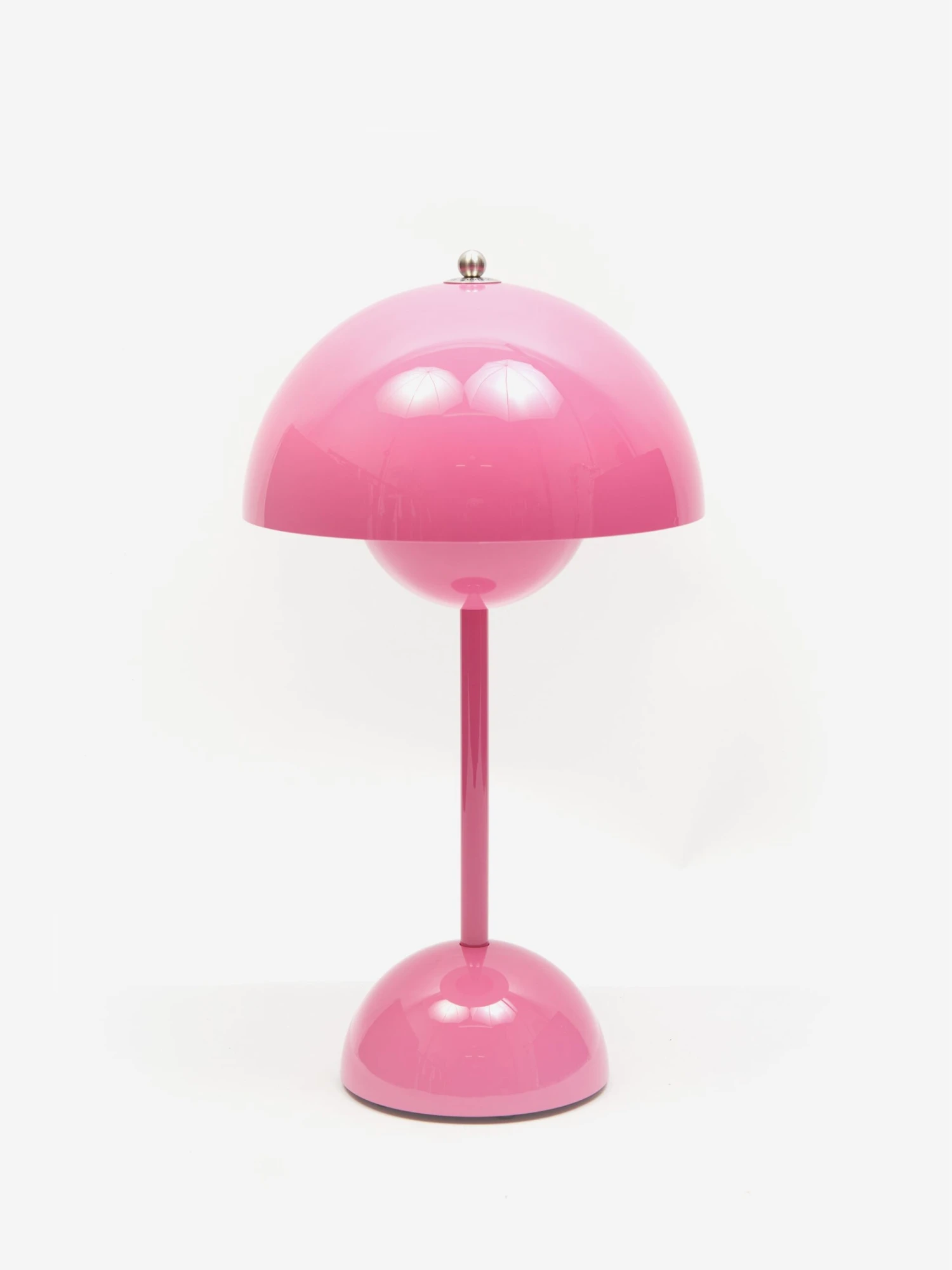 &Tradition Flowerpot Table Portable VP9 - Tangy Pink 3 &Tradition Flowerpot Table Portable VP9 - Tangy Pink