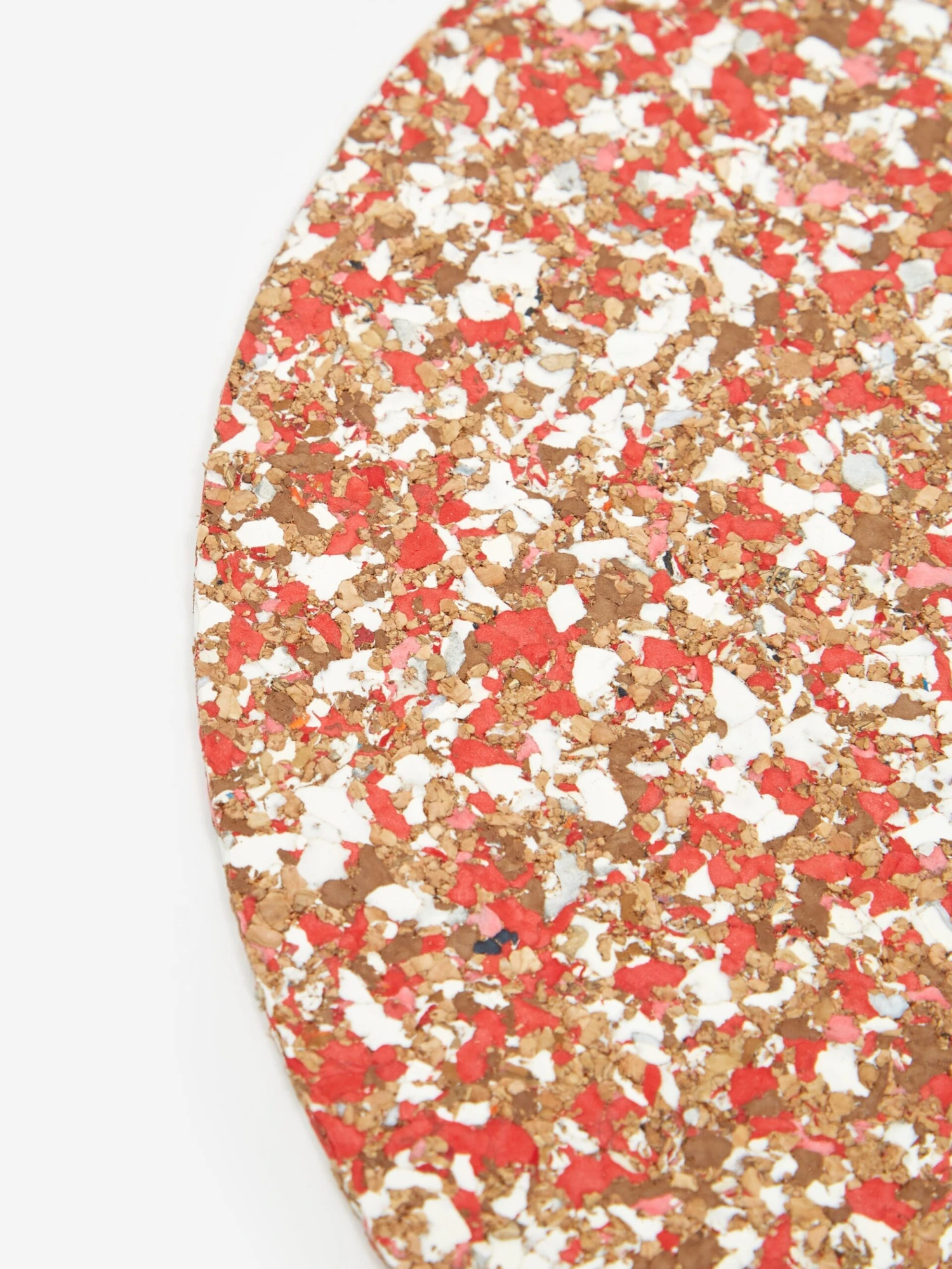 Yod And Co Speckled Cork Placemat 30cm - Red 4 Yod And Co Speckled Cork Placemat 30cm - Red - Image 2